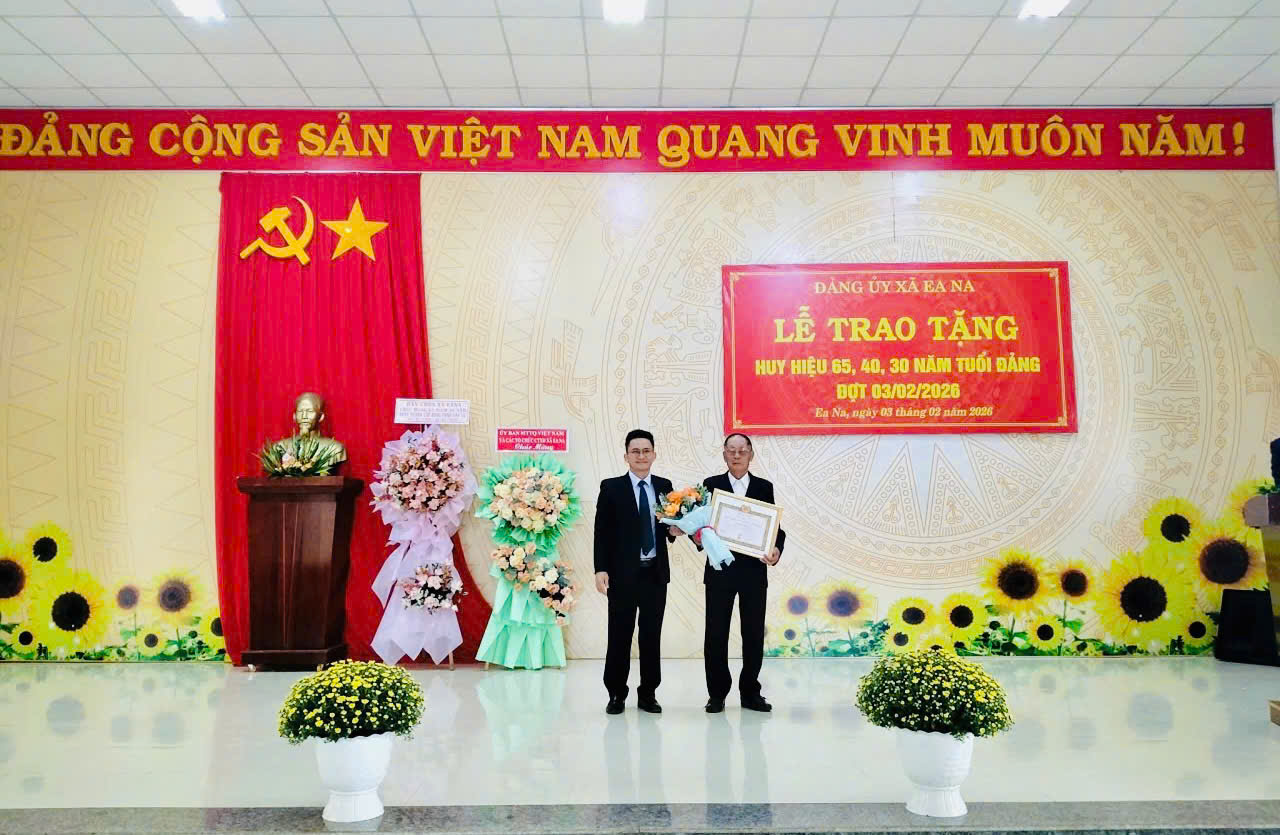 10481985248011426624